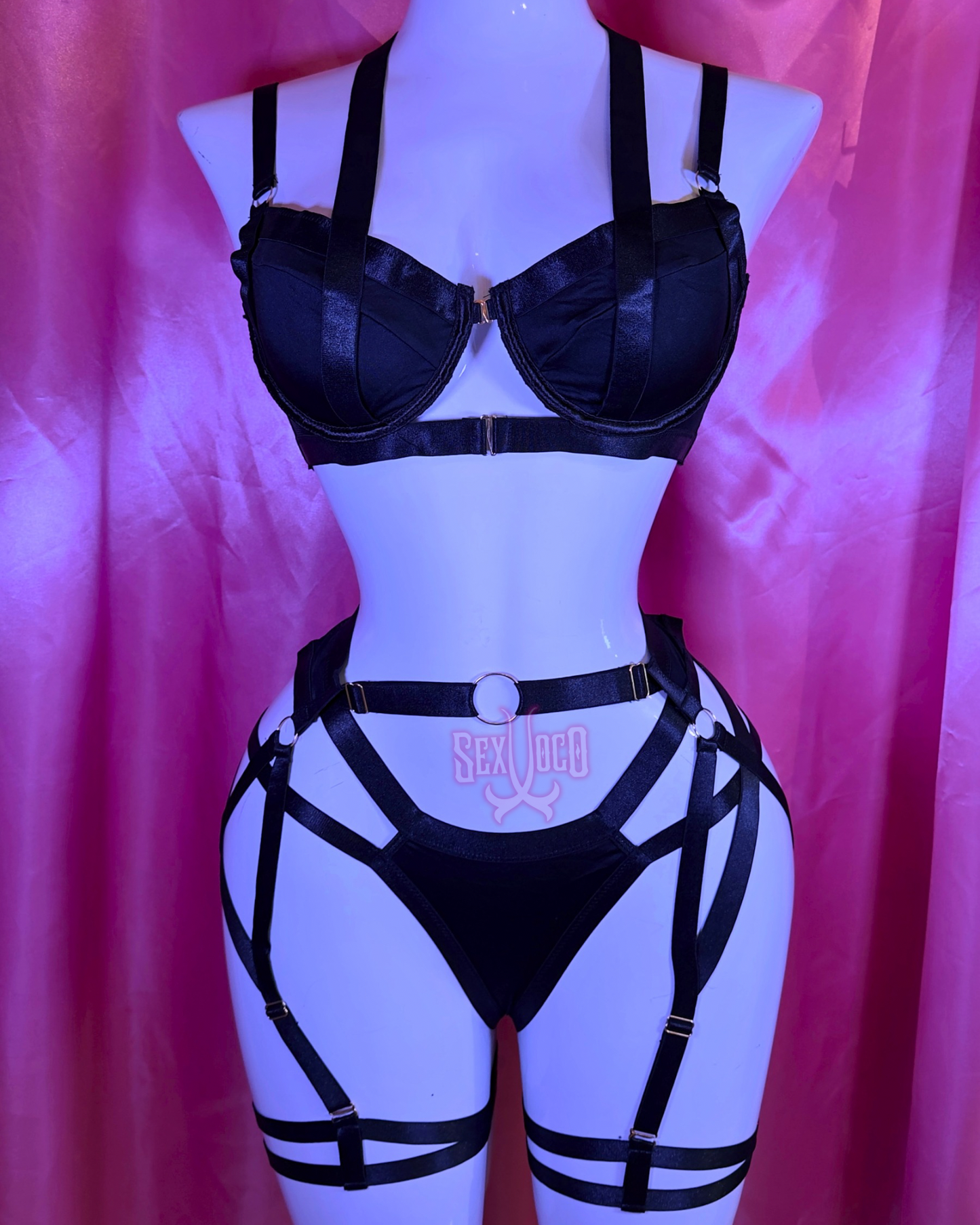 Set de Lencería Strappy Spicy con Varilla y Ligueros