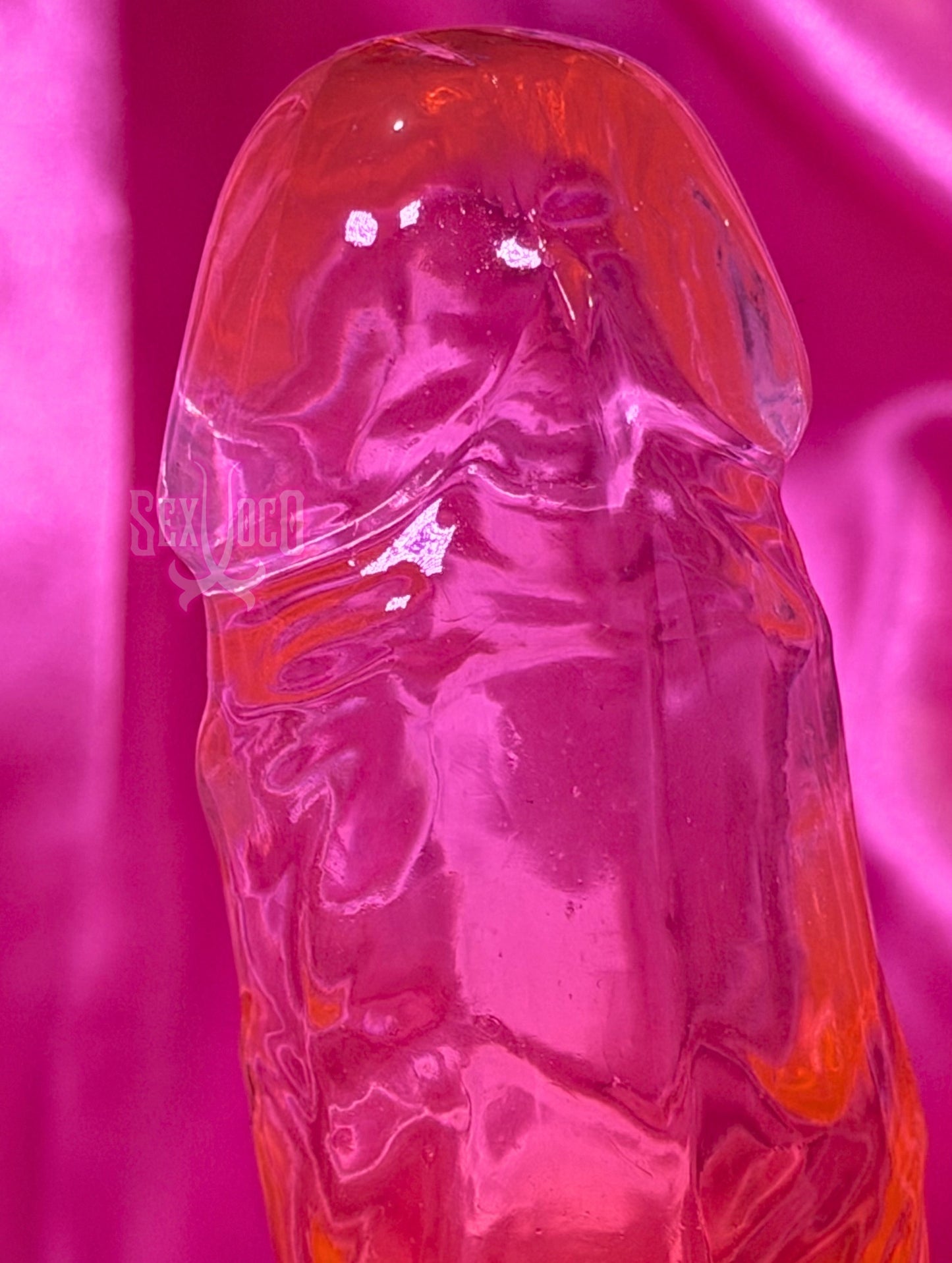 🍆 Dildo Traslúcido Premium con Ventosa (20 cm) ✨