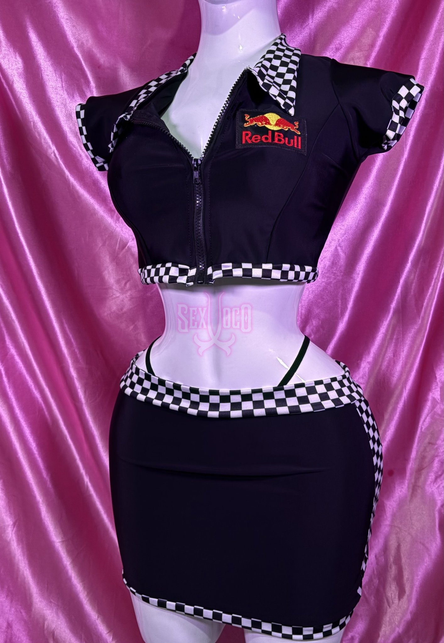 🏎️ COSTUME "RED BULL RACE GIRL": ¡LA REINA DE LA PISTA!