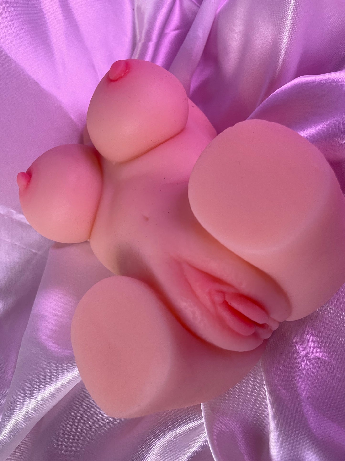 🏛️ Torso "Venus": Realismo y Placer en tus Manos
