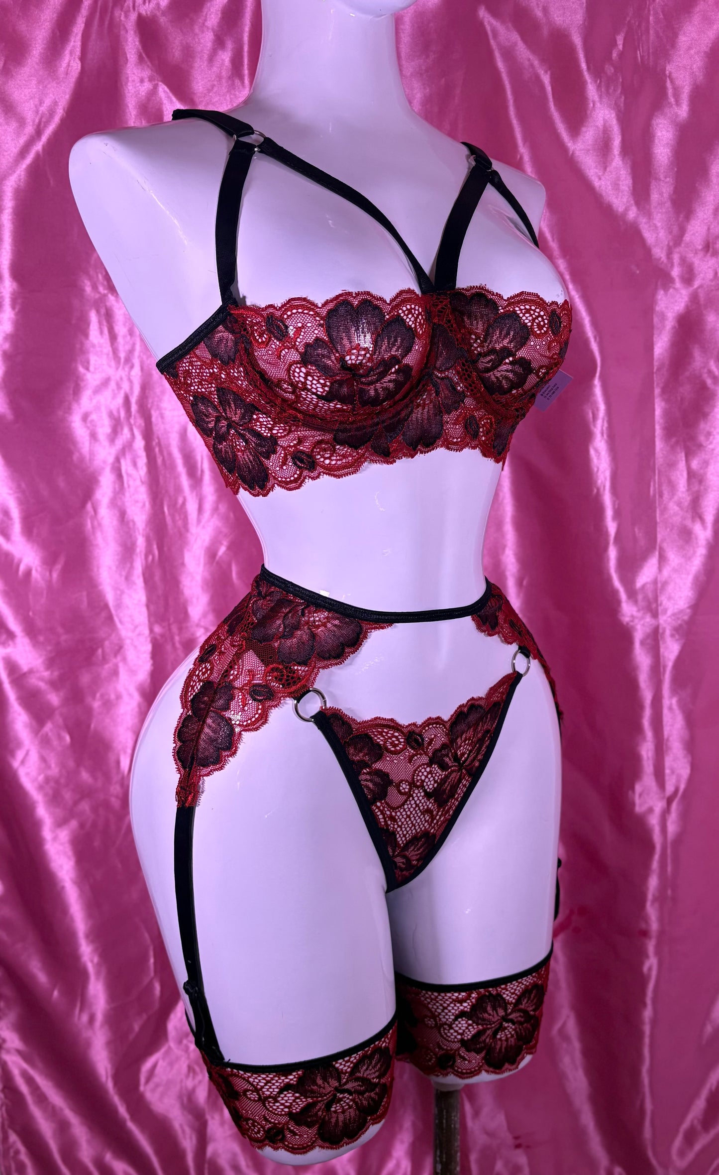 🌸 Set "Daisy": Dulzura y Picardía en una Sola Prenda 🌼