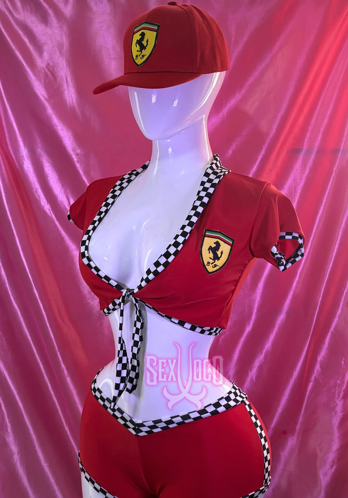 🏎️ COSTUME "SPEED QUEEN": ¡ADRENALINA Y SEDUCCIÓN SOBRE RUEDAS!