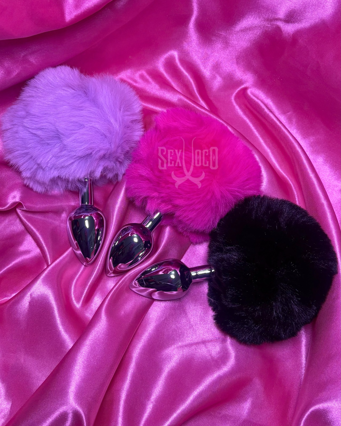 🐇 Butt Plug Metálico con Cola de Conejo – Mega Pompón XL ✨🔮