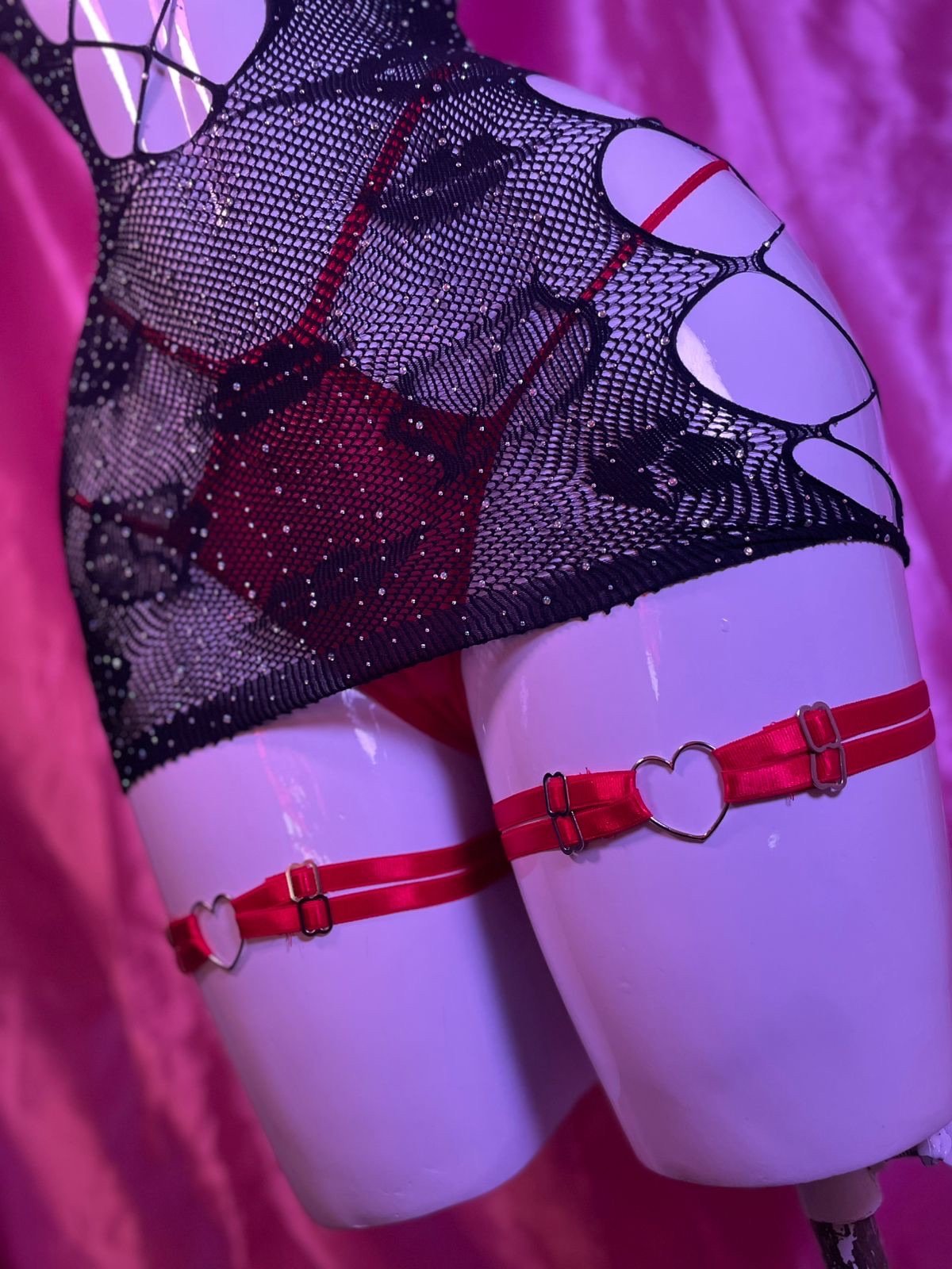 Conjunto "Xoco Party" – Brillo, Red y Pasión 💎❤️🔥 - Imagen 9