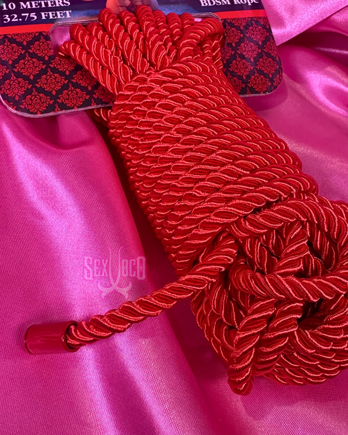 Scandal BDSM Rope: El Arte de la Entrega en Seda - Imagen 3