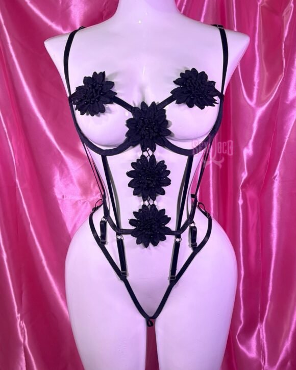 Body Onyx Floral Harness: Estructura y Arte Botánico ✨🖤