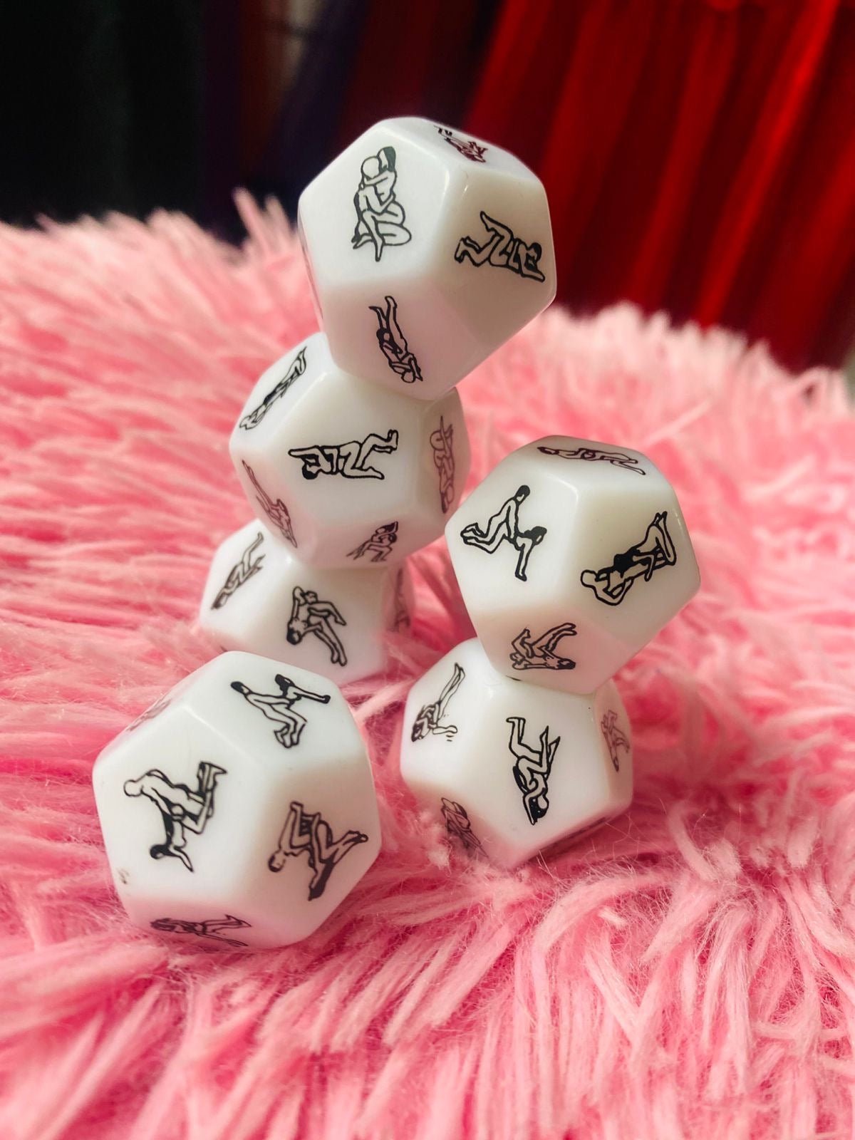 Dado de Posiciones "Glow in the Dark" – ¡Que la suerte guíe tu placer! 🎲✨ - Imagen 2