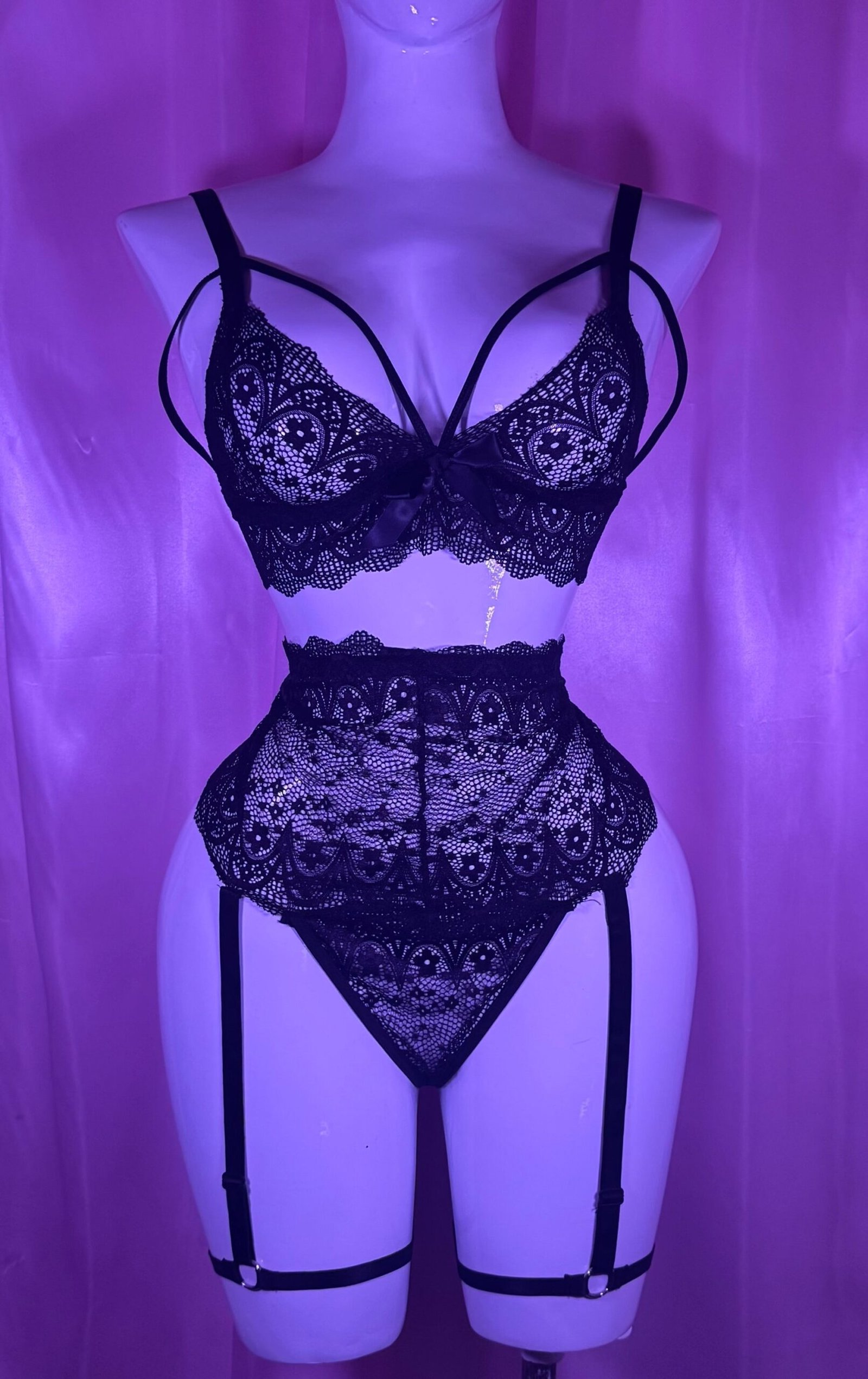 Set Caroline – Rose Romance & Black Lace 🖤 - Imagen 2