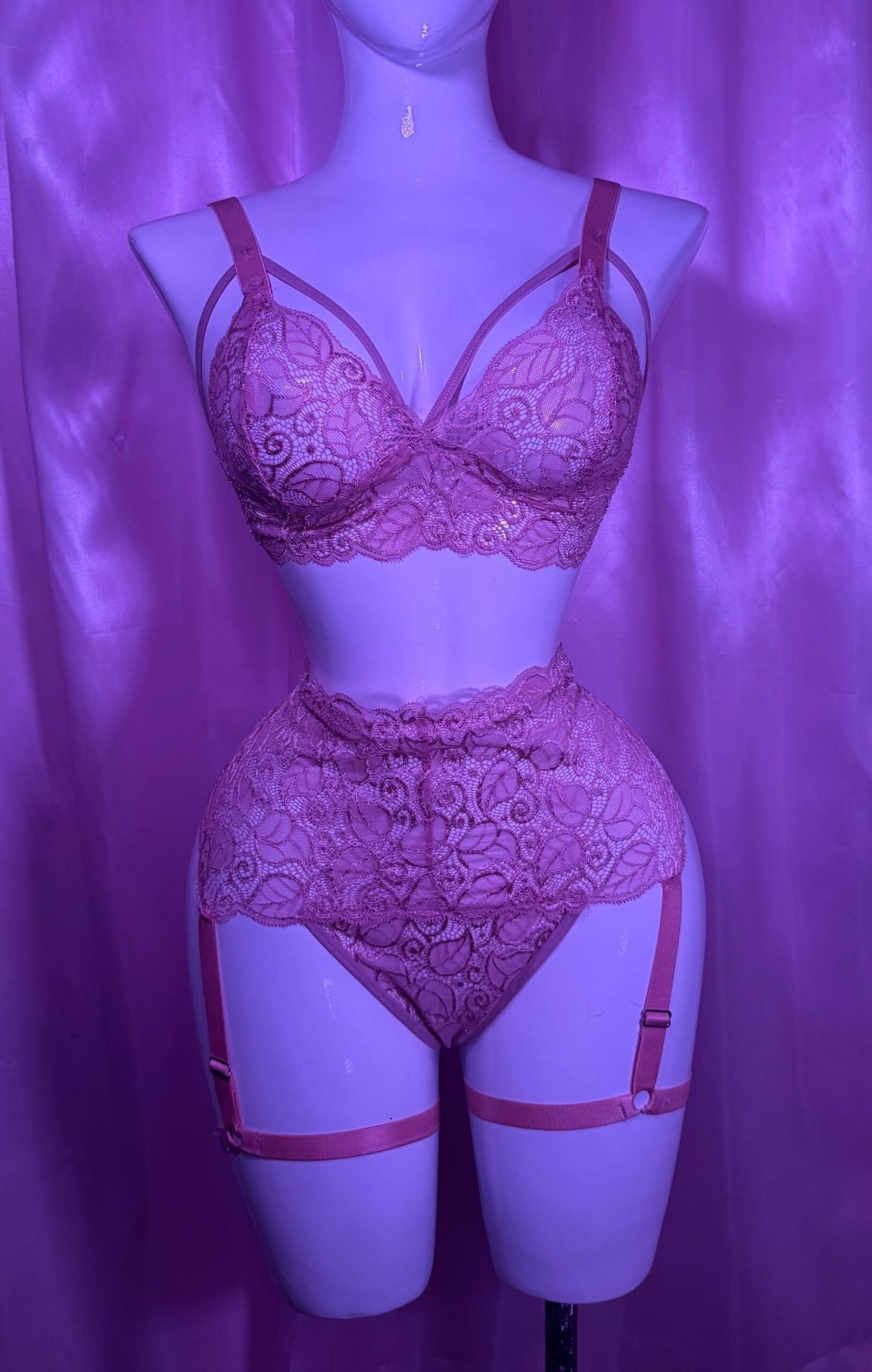 Set Caroline – Rose Romance & Black Lace 🖤 - Imagen 5