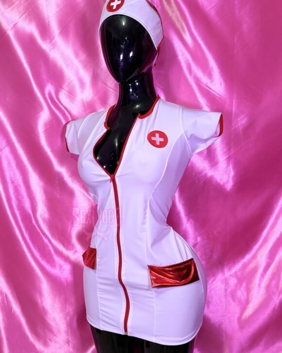 🩺 COSTUME "GLAM NURSE": TU RECETA PARA LA PASIÓN
